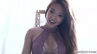 Ayumi Anime'S Sensual Solo Session On Webcam